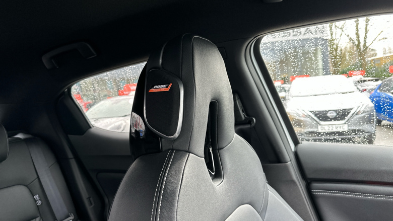 Nissan Juke 1.0 DiG-T Tekna 5dr Petrol Hatchback